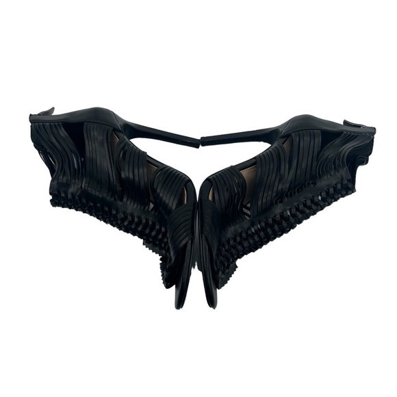 BCBGeneration Cerinah Black Caged Ankle Almond Toe Heels Size 7 Women's - Picture 6 of 9